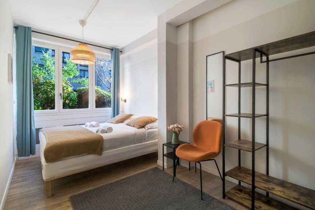 Brand New Flat For 8 People, 3 Bedrooms Paris Bagian luar foto